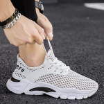 Madingi vasariniai vyri&scaron;ki tinkliniai laisvalaikio batai su rai&scaron;teliais, sportbačiai vyrams, patogūs, kvėpuojantys, mink&scaron;ti, vyri&scaron;ki sportiniai bėgimo bateliai Zapatillas De Hombre 39 balta