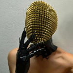 Helovino kaukė su kniedėmis ir dygliais, pilno veido uždengimas, Helovino juokinga kaukė, pilnos galvos &scaron;almas, Cosplay rekvizitas, naktinio klubo &scaron;okių kaukė auksas