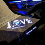 2 vnt. automobilio durų LED didelės rai&scaron;kos pasitikimo lempos projektorius tinka BMW originaliam standartiniam LOVE M grindų žibintui. uzqf70 E lamp body-2PCS