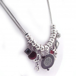 NOA [G5957] - Collier Cr&eacute;ateur 'Emilie' gris rouge pilka