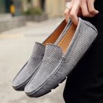 Nauji vyri&scaron;ki loaferiai Suede vyri&scaron;ki batai Laisvalaikio plok&scaron;tapadžiai Vyri&scaron;ki loaferiai Prabangūs mokasinai Kvėpuojantys vasariniai vairavimo batai 38 pilka spalva