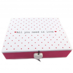 Pusheen [P5788] - Coffret &agrave; Bijoux 'Mots d'Amour' fuschia noir (All you need is Love) - 22x16. 5x5. 5 cm