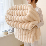 Prabangi pastorinta flanelinė antklodė i&scaron; dirbtinio triu&scaron;io kailio - &Scaron;iltas pieno aksomo užvalkalas snaudimui ir dovanoms 100x150cm - Single Blanket
