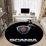 1 vnt. apvalus biuro kilimėlis su &bdquo;Scania&ldquo; logotipu &ndash; puikiai tinka biuro ar studijų kambario dekorui, skalbiamas skalbimo ma&scaron;inoje, neslystantis pagrindas, dekoratyvinis grindų kilimėlis 100cm gray