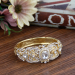 Maroko apyrankė Moteri&scaron;ka apyrankė Visi kri&scaron;toliniai Afrikos nacionaliniai vestuvių papuo&scaron;alai Vestuvių dovana balta