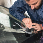 Automobilių stiklo nanoremonto skysčio priekinio stiklo remonto rinkinys, oro siurblio tipo priekinio stiklo įtrūkimų remonto rinkinys, skirtas žvaigždės formos įtrūkimams taisyti CHINA