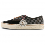 Vans Authentic Space Molly Kolaboracija Unisex Juoda Ruda Drobė Spausdinti Rai&scaron;teliai Medaliono Pakabukas VN000EGAQ3Y 36