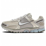 Nike Air Zoom Vomero 5 &Scaron;viesiai medžio rudos spalvos sportbačiai FZ3653-104 41