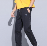 Vyri&scaron;kos mados juodos mėlynos pilkos spalvos džinsai Streetwear &bdquo;Jogger&ldquo; kelnės, didesnio dydžio 8XL kelnės, laisvalaikio tiesūs gatvės drabužiai, sutraukiama juostele elastinga juosmens laisvi džinsai 4XL juoda