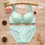 Seksualus nėriniuotas liemenėlių rinkinys Moterų studentų plonos liemenėlės kelnaitės Reguliuojamas apatinis trikotažas Solid Brassiere Low Wasit Fitness Besiūlių apatinių komplektas 70A dangaus mėlyna spalva