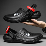 Vasaros poros basutės Didelio dydžio juodos baltos vyri&scaron;kos basutės 45 balta