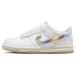 Nike Dunk Low GS Rainbow Lace Swoosh Vaikams Sportbačiai Balti Daugiaspalviai-Tamsūs-Pony &Scaron;viesiai Sidabriniai FN4861-100 36