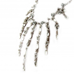 Les Tr&eacute;sors De Lily [E1182] - Collier Cr&eacute;ateur 'Rayonnante' Blanc Gris pilka