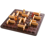 Quoridor mini strateginis žaidimas