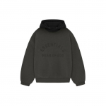 Fear of God Essentials Nailono Fleece Gobtuvas Ra&scaron;alo/Jet Juodos Spalvos Vyri&scaron;ki Vir&scaron;utiniai Drabužiai 202SP244310F