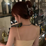 Metalinis klostuotas lankas plaukų segtukas, madingas ir paprastas dizainas, saldus ir &scaron;aunus vėjo griebtuvas, eleganti&scaron;ki ir madingi plaukų aksesuarai