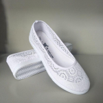 Madingi plok&scaron;tapadžiai balti batai moterims, juodi slip-on moteri&scaron;ki avalynės, drobės, i&scaron;pardavimas, eleganti&scaron;ki, kar&scaron;ti, patogūs ir eleganti&scaron;ki, 39 dydis, akcija, pigūs 34