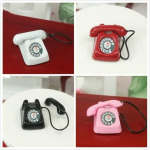 4 spalvų lėlių namelis miniatiūrinis senamadi&scaron;kas senovinis telefonas Telefonas 1:12 Telefono modelis Spalva Atsitiktinė