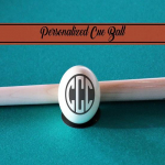 Suasmenintas &scaron;eimos vardo kamuoliukas, graviruotas kamuoliukas, biliardo ir snukerio kamuolys , geriausia dovana, sporto dovana, naujametinė dovana, kalėdinė dovana