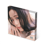JISOO (Juoda Rožinė) : PIRMASIS VISINIS VINILINIS LP [ME] &ndash; RIBOTAS LEIDIMAS-