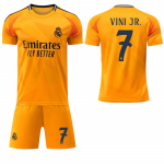 2024-25 Real Madrid namų mar&scaron;kinėliai #9 Mbapp&eacute; #7 Vin&iacute;cius #8 Kroos #5 Bellingham Futbolo mar&scaron;kinėliai 26