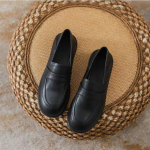 Mink&scaron;tos karvės odos Loafers plok&scaron;čiapadžiai vienviečiai batai juodi briti&scaron;ko stiliaus maži odiniai bateliai 35 juoda