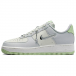 Nike Air Force 1 07 Next Nature SE Sea Glass kreminės &scaron;viesiai sidabrinės burinės spalvos FN8540-001 sportbačiai 35.5