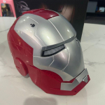 Marvel Comics Geležinio žmogaus &scaron;almas Elektrinė ne&scaron;iojama kaukė 1:1 Automati&scaron;kai atsidarantis ir užsidarantis modelis Veikėjai Suaugusiųjų žaislai Gimtadienio dovana