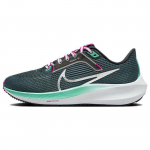 Nike Air Zoom Pegasus 40 Deep Jungle Moteri&scaron;ki sportbačiai Žalias Metalinis-Sidabrinis Juodas DV3854-301 36.5