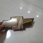 2007-2014 Chevrolet Tahoe Suburban Avalanche Originalus priekinis &bdquo;Bowtie&ldquo; ženklelis 15862129 zc2 auksas