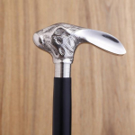 Auk&scaron;čiausios kokybės medinė vaik&scaron;čiojimo lazda moterims ir vyrams Graži lazda su triu&scaron;io galva 93.98 cm sidabras