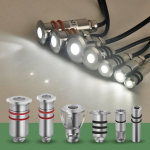 Mini LED povandeninis baseino &scaron;viestuvas