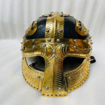 Viduramžių vikingų &scaron;almas mū&scaron;io karys plieniniai &scaron;arvai, &scaron;almas SCA LARP Vendelio &scaron;almas