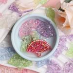 Auk&scaron;tos kokybės 50 vnt rankų darbo medžiagos AB Spalva Rose Fashion Paauksuotas kra&scaron;tas DIY Papuo&scaron;alai Priedai Ventiliatoriai Laisvi Karoliukai Lapai Laisvi Karoliukai 50pcs įvairiaspalvis