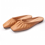 Mada Kvadratiniai pir&scaron;tai mulai moteri&scaron;kos klostuotos &scaron;lepetės pu odiniai batai moteris sandalijos pantuflas de mujer plok&scaron;čias kietas pir&scaron;tų dangtelis čiuožyklos didelis dydis 5 abrikosas