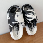 &bdquo;Vasarinės EVA storapadės gatvės stiliaus &scaron;lepetės vyrams ir moterims: Splash Ink Design, puikiai tinka lauke, namuose ir vonioje. 38/39