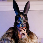Seksuali odinė kaukė Zuikutės mergaitės Cosplay Erotinis feti&scaron;as Reivo kaukė Kniedės Bondage diržai Bdsm Helovino vakarėlis Katės kaukė Moteris Vyras