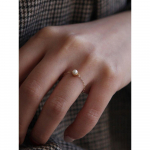 14K aukso žiedas su perlų grandinėle 14K yellow gold / Size: 19