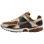 Nike Air Zoom Vomero 5 &Scaron;viesiai Briti&scaron;ko Tan Chaki Vyri&scaron;ki Kedai Briti&scaron;ko-Chaki Lino Tamsiai Dūminės Pilkos HF1553-202 42.5