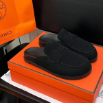 Odinės Birkenstock moterims, naujos pavasarinės platformos kam&scaron;tinė galva ir pusiau &scaron;lepetės Birkenstock lauko avalynei. 35 juoda