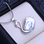 LSOOYH natūralūs gėlo vandens dideli baroko perlų karoliai moterims, mergaičių klasikinės aukso spalvos gyvūno pakabukas gimtadienio dovanų vakarėliui balta