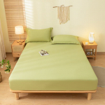 Mink&scaron;ta ir lygi vienspalvė &scaron;lifuota medvilninė paklodė viengulėms ir dvigulėms lovoms, užtikrinanti komfortą ir apsaugą nuo dulkių. 180cm*220cm Single Fitted Sheet