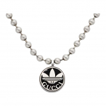 Gucci Adidas X Bendradarbiavimo serija Adidas X Trefoil Pakabukas Rutulio formos karoliai Moteri&scaron;ki karoliai Sidabriniai Juodi 702788-JAACA-8163 Dust Bag+Box (Random Color)