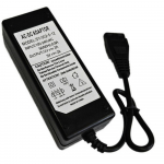 12V / 5V 2A USB, į IDE / SATA maitinimą, maitinimą, adapterį, standųjį diską, standųjį diską / kompaktinį diską, kintamą, nuolatinę 12V5V2A