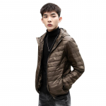 Lengva pūkinė striukė vyri&scaron;ka trumpa pūkinė striukė su gobtuvu, žieminė vyri&scaron;ka balta pūkinė striukė, itin lengvas vyri&scaron;kas drabužis XXXXXL