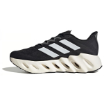 adidas Switch FWD Juodi Balti Vyri&scaron;ki Sportbačiai Core-Black Cloud-White Grey-Five ID1780 42