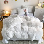 Mink 4 dalių lovos komplektas žiemai sutir&scaron;tintas pliu&scaron;inis Mink Velvet Crystal Velvet Love pagalvė Standard balta