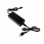 42V-2A įkroviklis Europos reglamentas Dviejų ratų elektrinės transporto priemonės balansinis automobilinis įkroviklis One Size juoda