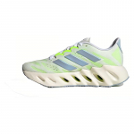 Adidas moteri&scaron;ki &bdquo;Switch Fwd&ldquo; &bdquo;White Lucid Lemon&ldquo; sportbačiai FZ5685 36 žalia