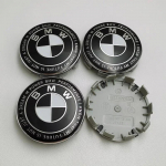 BMW 4 vnt. 68 mm 56 mm Automobilio ratlankių centriniai dangteliai Ženklelis Logotipas Emblema M X1 X3 X5 X6 X7 1 3 4 5 6 7 Serija E36 E39 E46 E60 E90 68mm